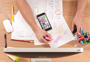 特定商取引法の記載は例文テンプレートを使うと簡単