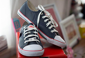 アパレル・ファッションECサイト市場規模の現状は？