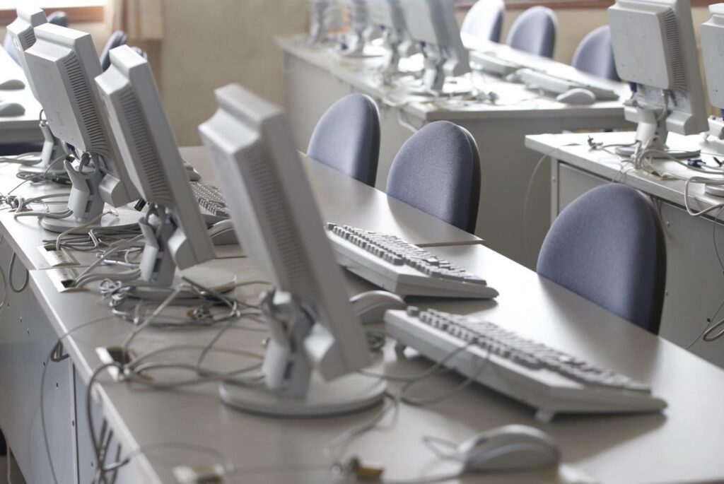 会社のホームページを外注すべき企業