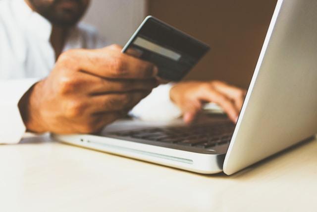 ECサイトで商品が全く売れない原因③：購入ハードルが高い